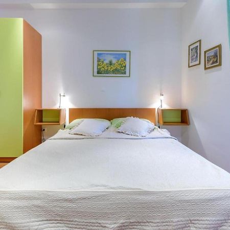Studio Apartments Stradun ดูบรอฟนิก ภายนอก รูปภาพ
